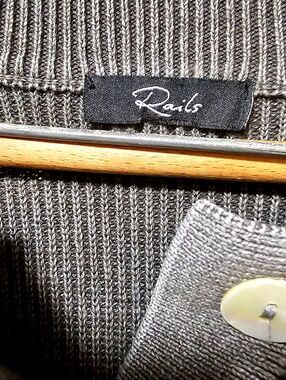 Rails Gray Ribbed Henley Sweater Size M Casual Minimalist